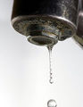 300px-Hard water and drop-1-.jpg
